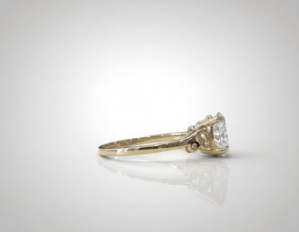 1.30 Ct Oval Lab-Grown Diamond Ring – 14K Gold